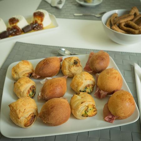טרני Ajde Rooms & Breakfast מראה חיצוני תמונה